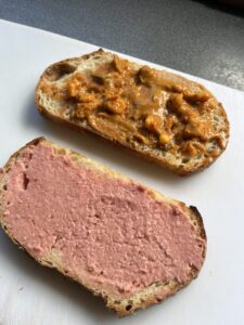 sourdough-beetroot--hummus-curry