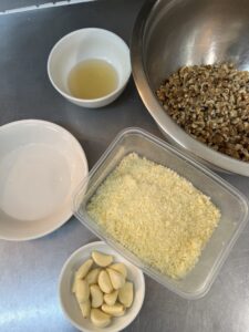shiroi-banno-soup-ingredients-almond-powder-garlic.jpg